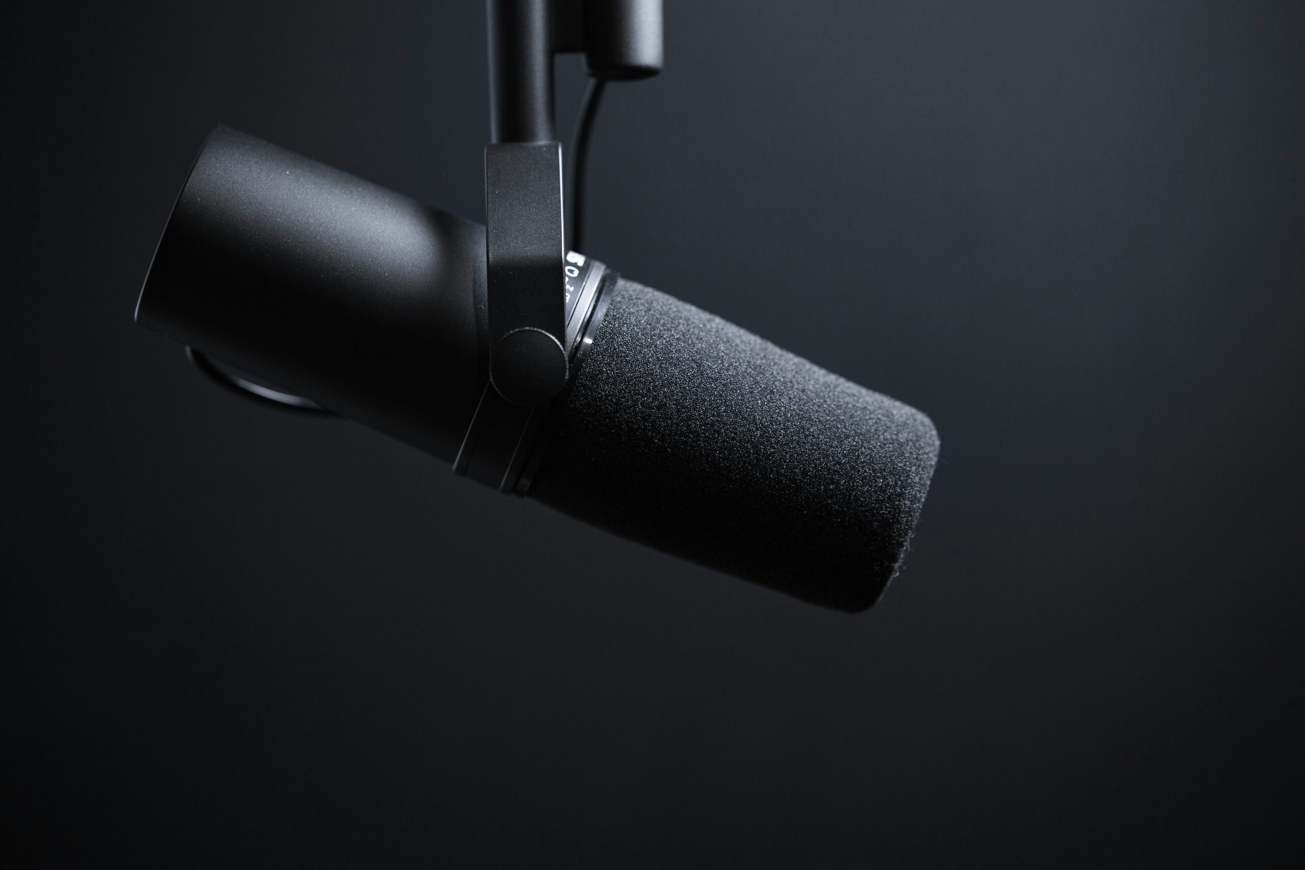 a picture of mic for podcast